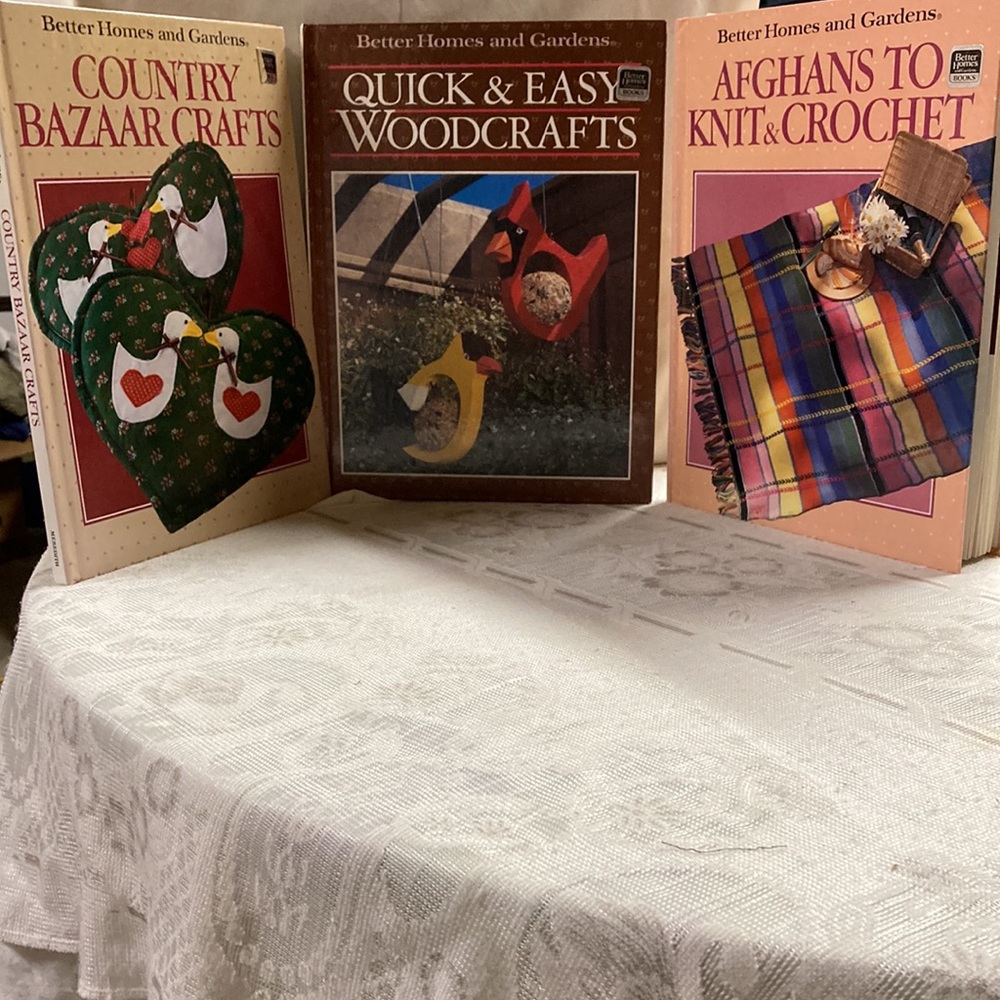 Better Homes and Garden Retro 3 Hard Cover Fun Traditional Classic Craft Books - Picture 2 of 14